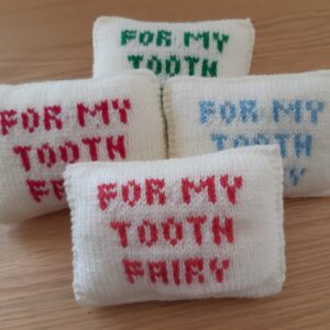 Tooth Fairy Pillow and coin holder: Downloadable knitting pattern: